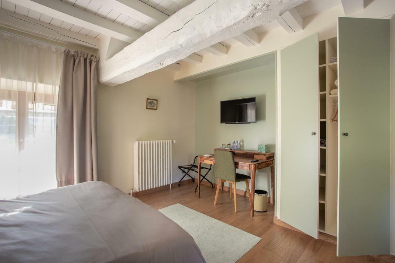 La Barbotiere Bed & Breakfast Chevannes  Exterior photo